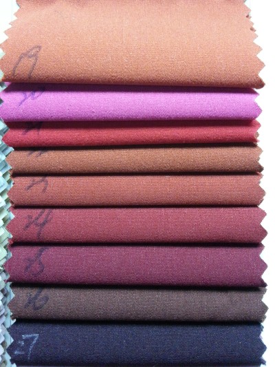 XTS 時裝面料 平紋酷絲棉 100%滌 150CM A801 細節-2